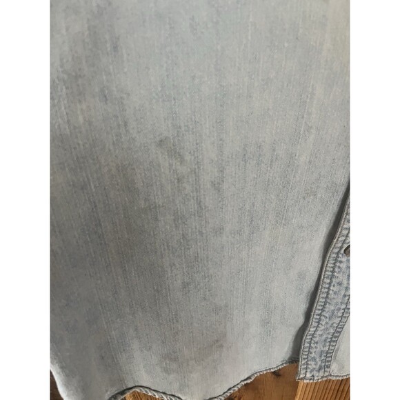 Levi's Red Tab Mens Denim Shirt Size Medium Blue Button Down Long Sleeve Cowboy - Picture 6 of 8